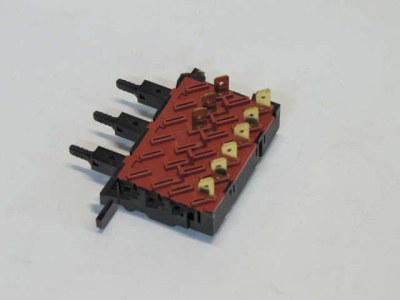 ПЕРЕКЛЮЧАТЕЛЬ